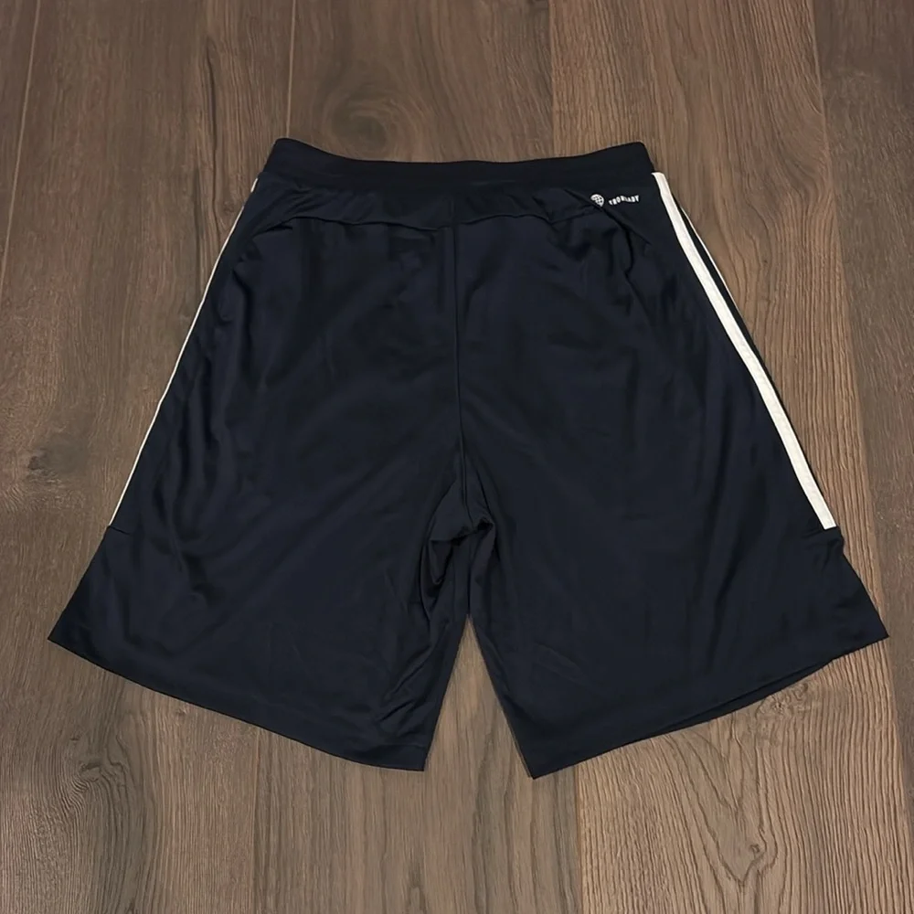 Adidas men’s navy athletic active shorts - Medium -like new condition quick dry